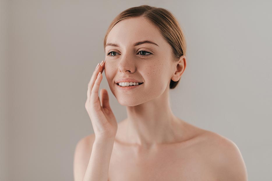 El complemento del ácido hialurónico para tener una piel perfecta: la niacinamida